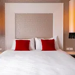 Le Theatre 4* Maastricht