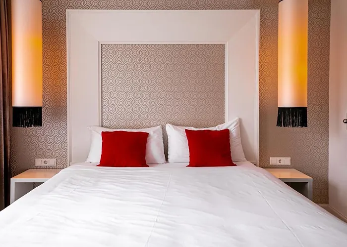 Le Theatre 4* Maastricht