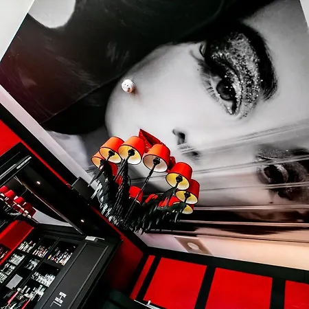 Le Theatre 4* Maastricht