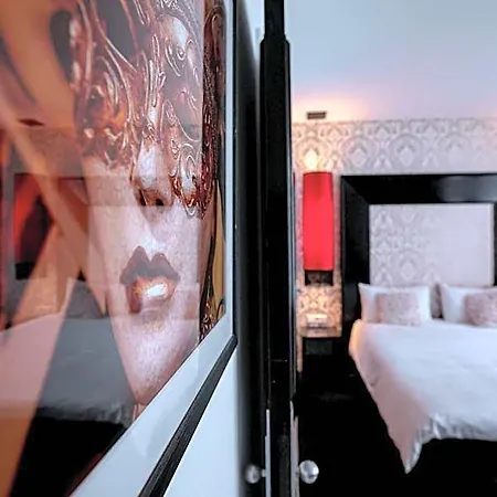 Le Theatre Hotel 4*