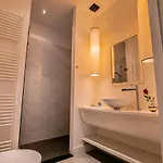 Le Theatre 4* Maastricht